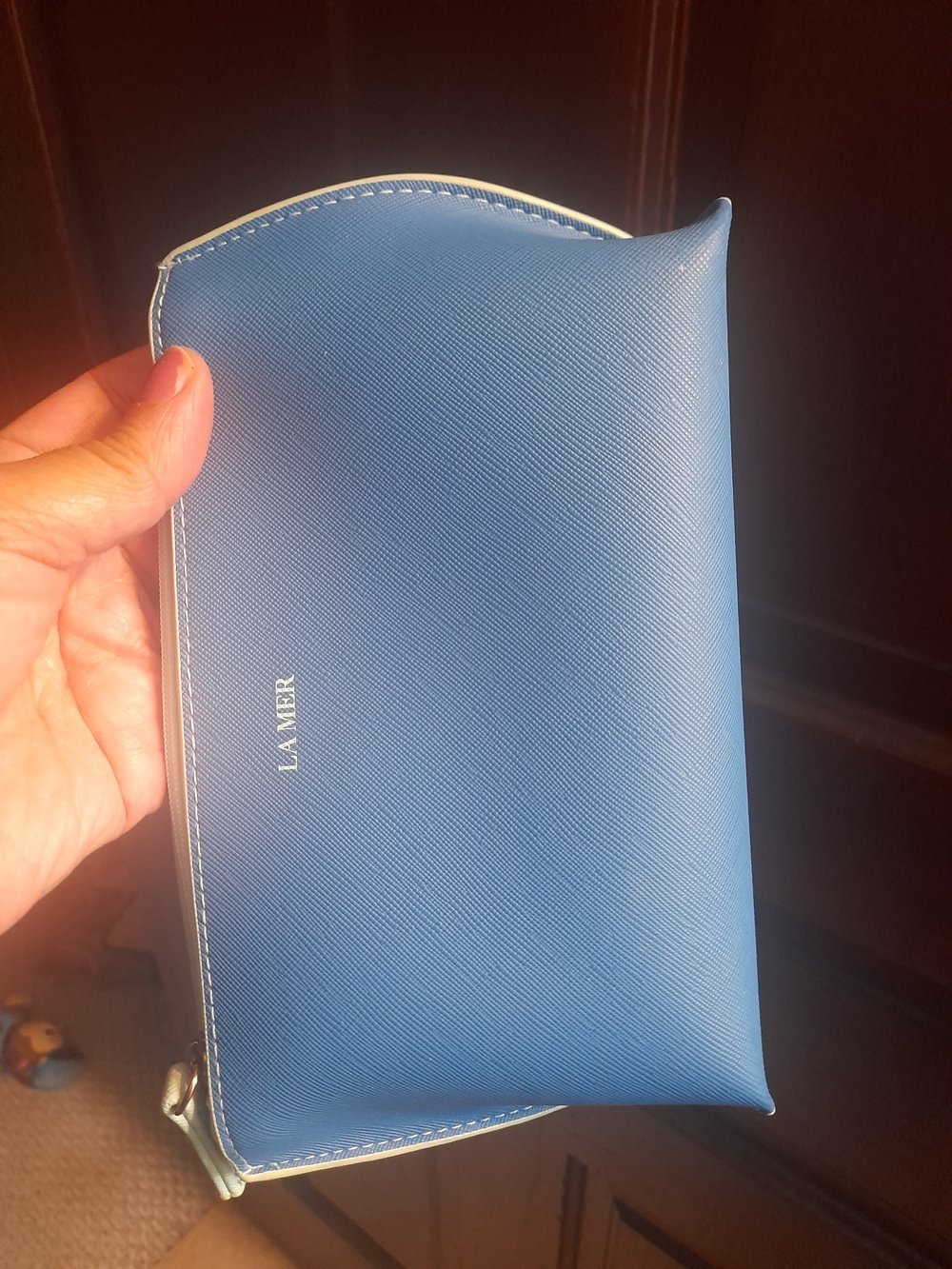 La Mer Blue Men's Toiletry Pouch with White Trim